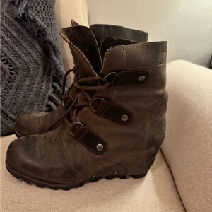 Sorel Joan of Arc wedges